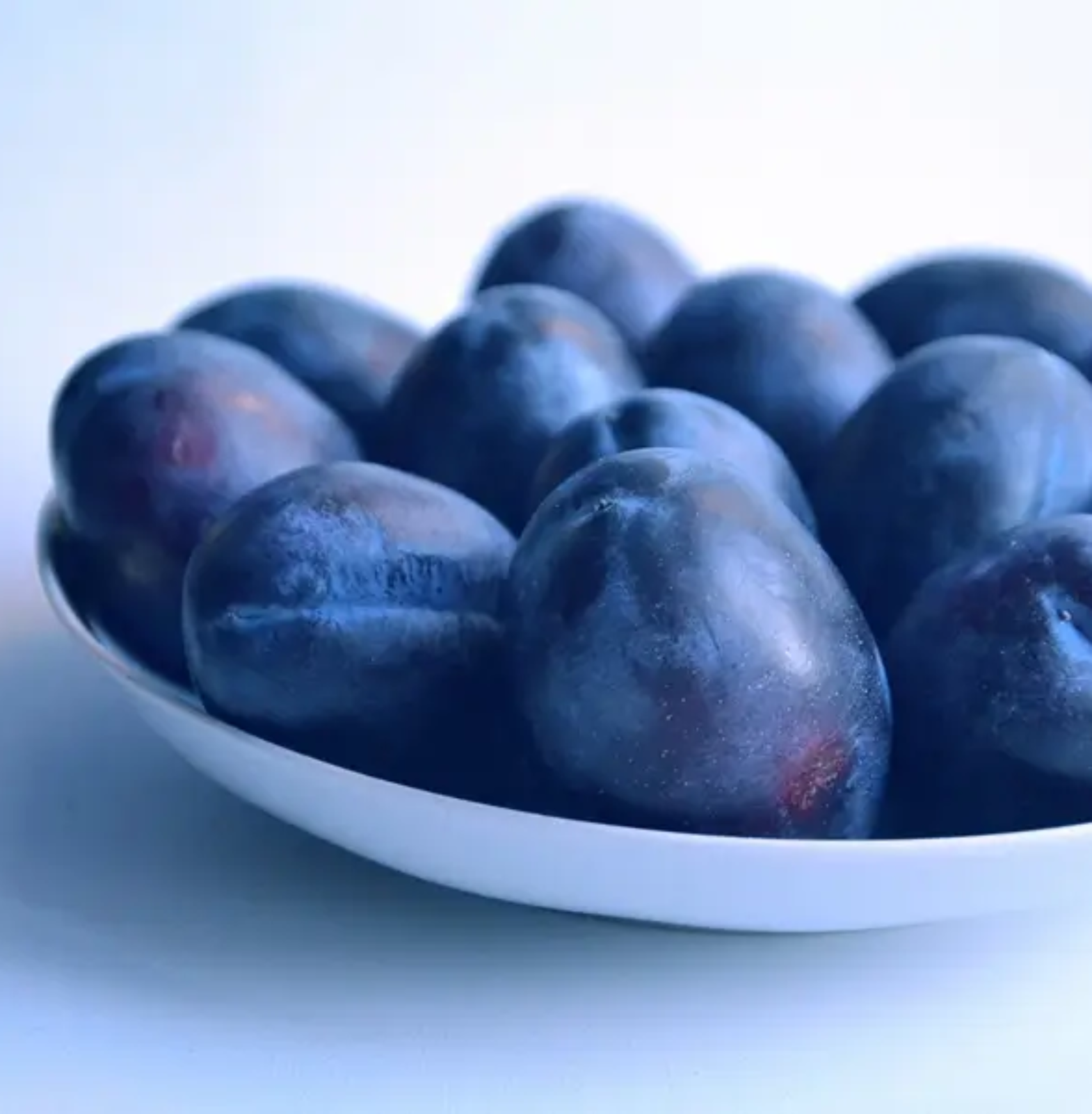 Dry Strawberries in Trichy | Sivagire Traders